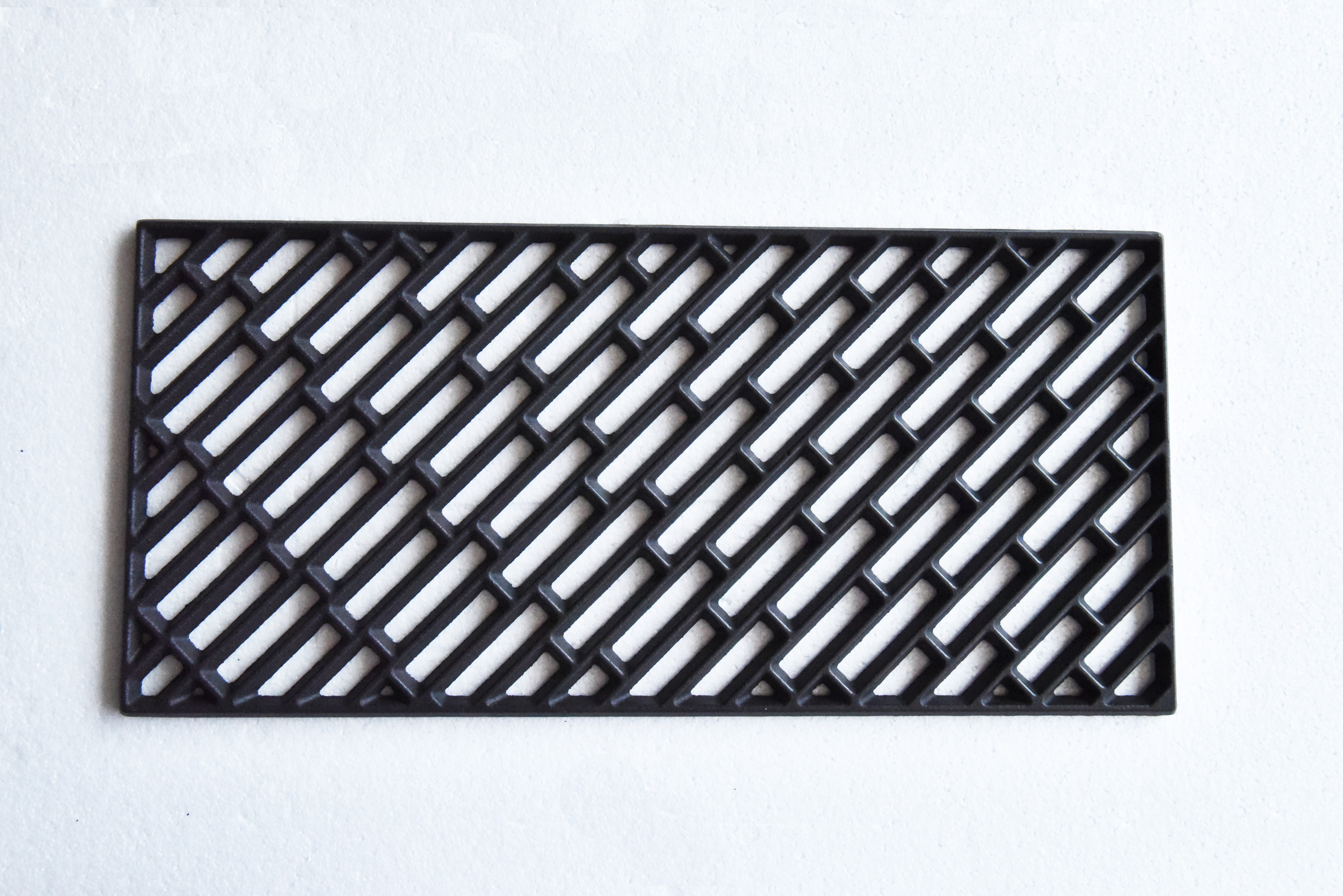 Cast iron grill grate or griddle part photo for B2B RFQ review: Cast iron grill grate or griddle part photo