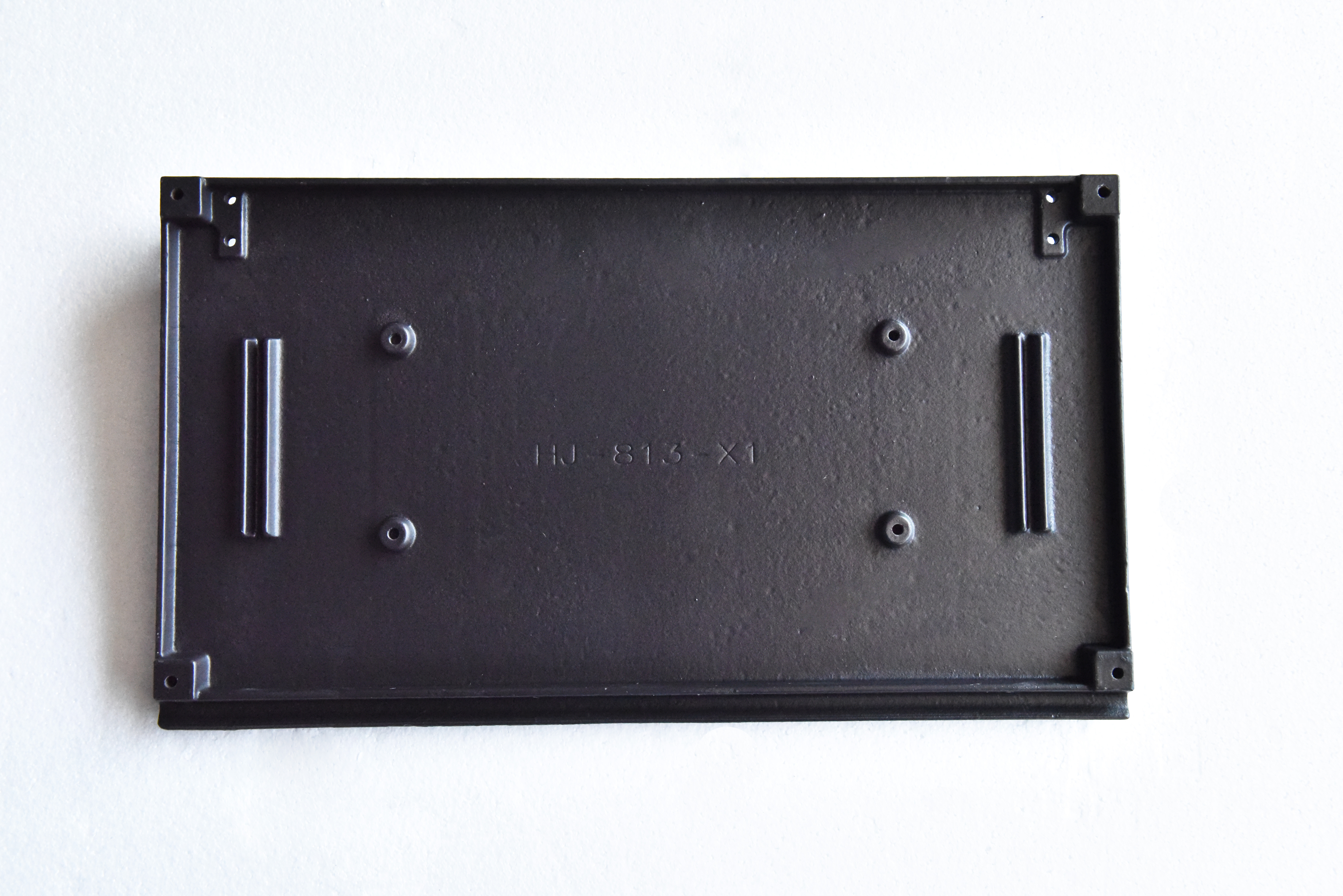 Custom cast iron component photo